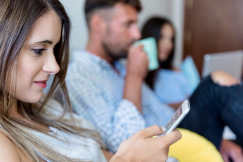 El impacto de la tecnología en las relaciones interpersonales