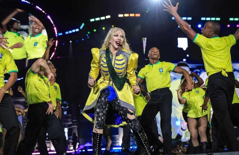 Lady Gaga deslumbró en México y Brasil