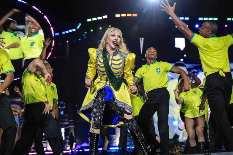 Lady Gaga deslumbró en México y Brasil