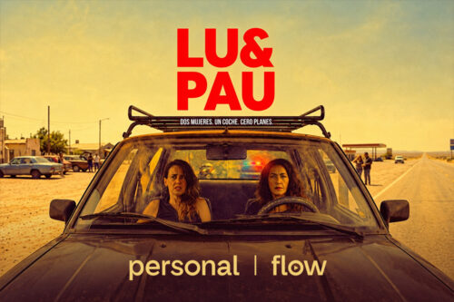 Protagonistas de Lu y Pau en el auto
